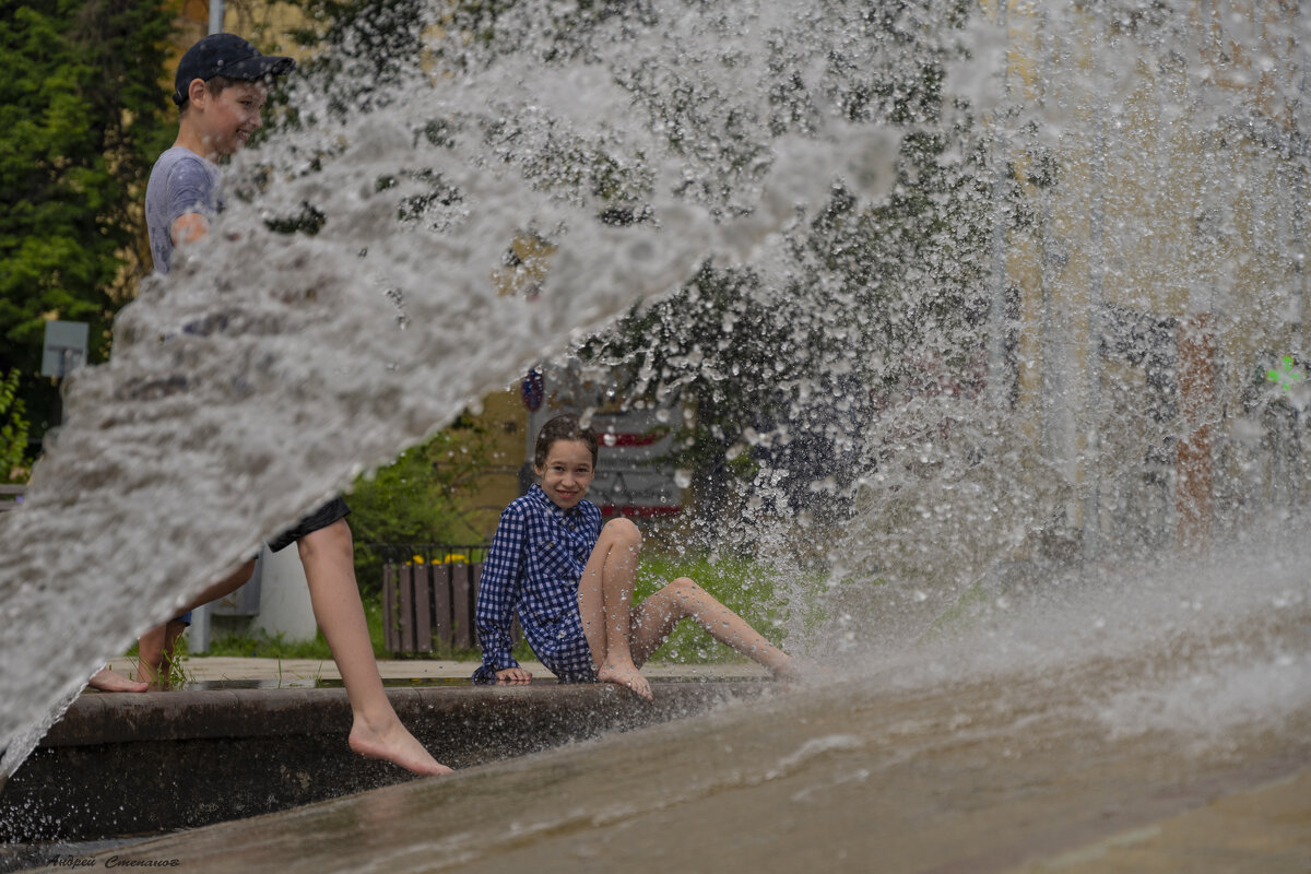 Жара - Андрей + Ирина Степановы Жара - Андрей + Ирина Степановы