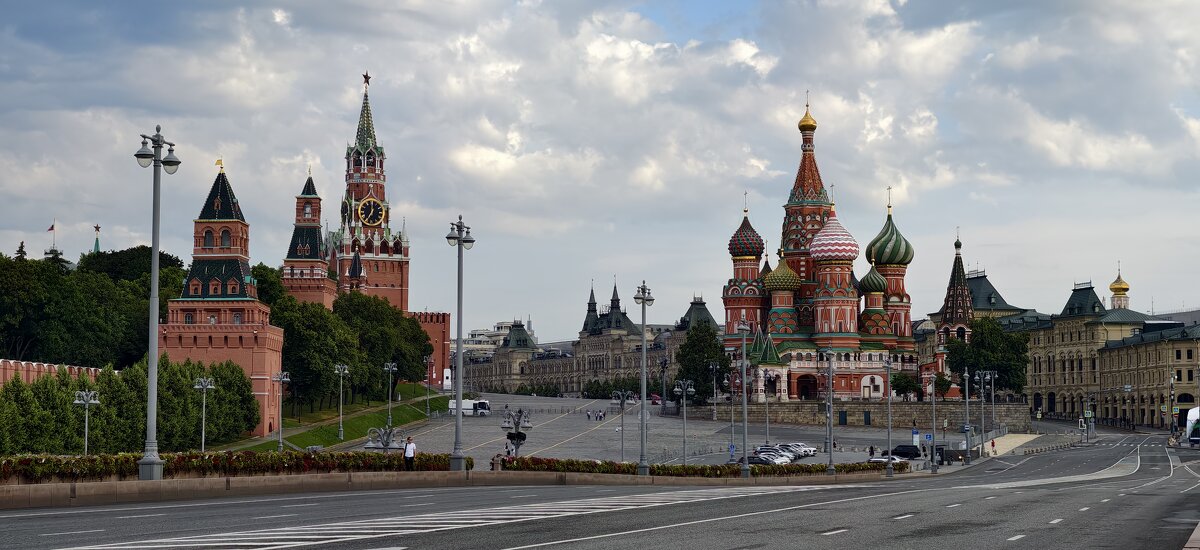 Московские пейзажи - <<< Наташа >>>