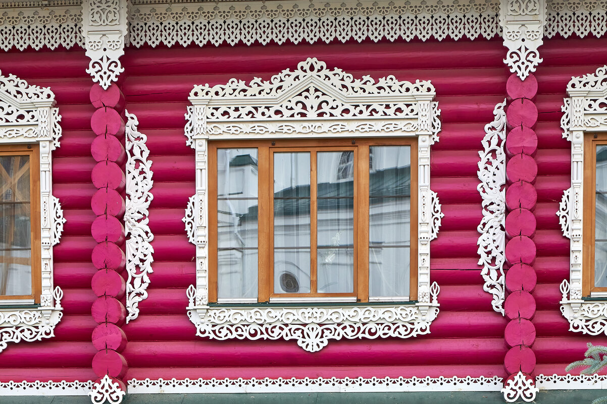 Наличник в Николаевском монастыре Арзамаса - Алексей Р. Наличник в Николаевском монастыре Арзамаса - Алексей Р.