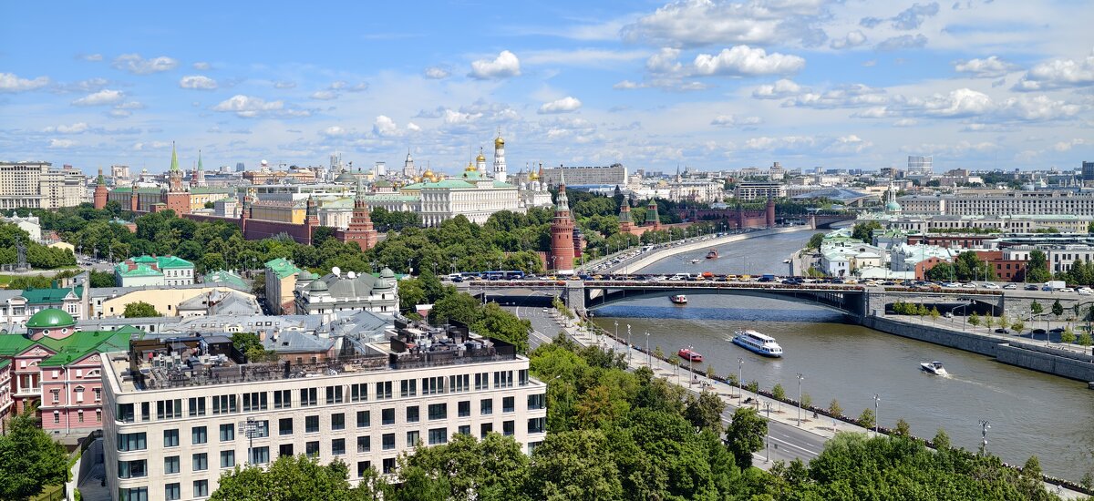 Вид на Кремль и Большой Каменный мост - <<< Наташа >>>