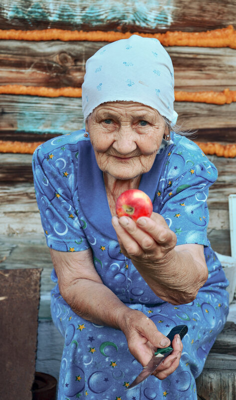 Яблочко будешь? :D - Alexey_Ph5624 