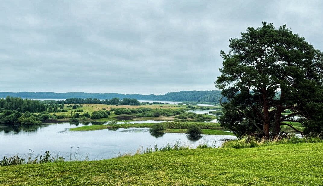 на крутом берегу - Сергей Б. на крутом берегу - Сергей Б.