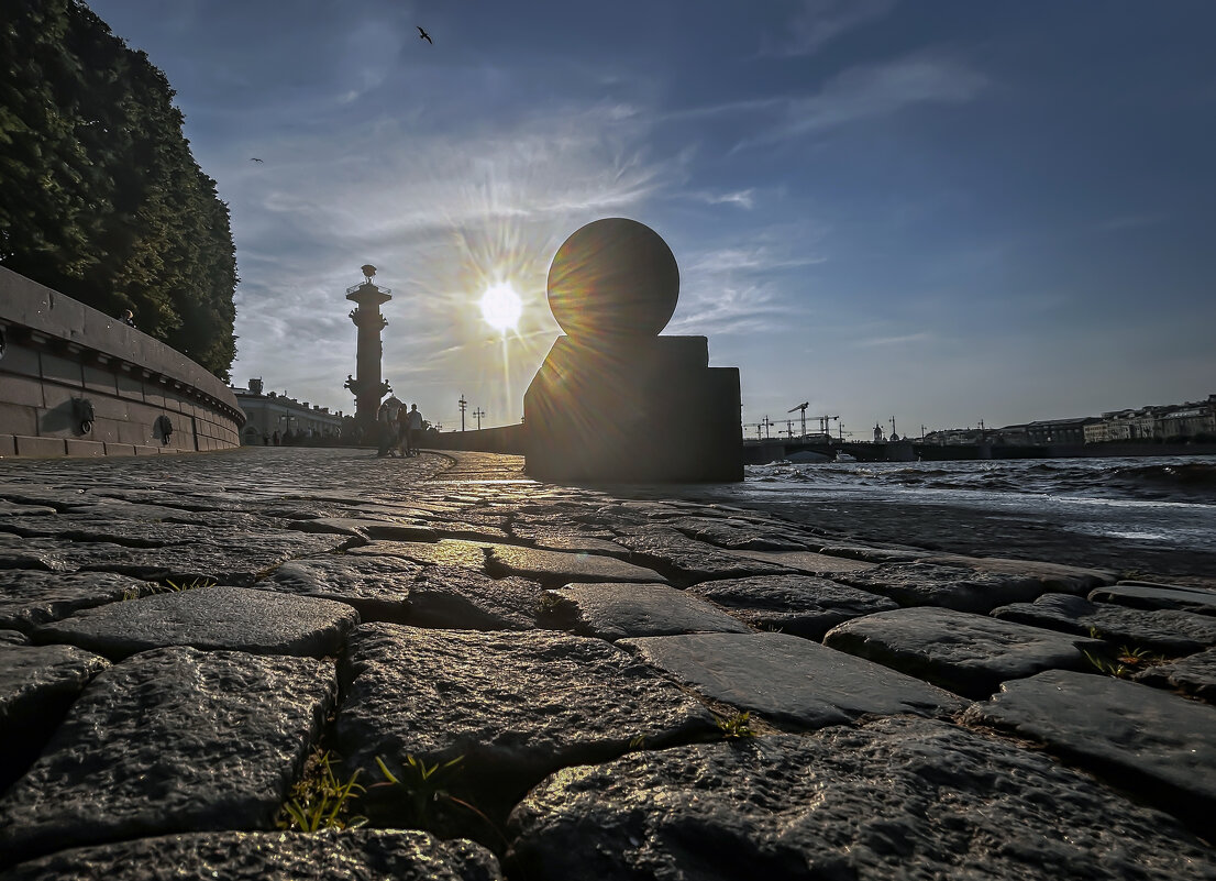 Солнце в городе - Дмитрий Иванов