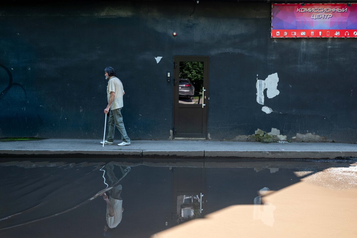 *** - Валерий Михмель 