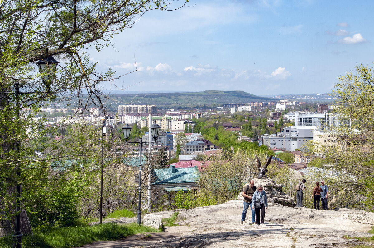 Панорама Пятигорска (со смотровой у горного орла) - Gen Панорама Пятигорска (со смотровой у горного орла) - Gen