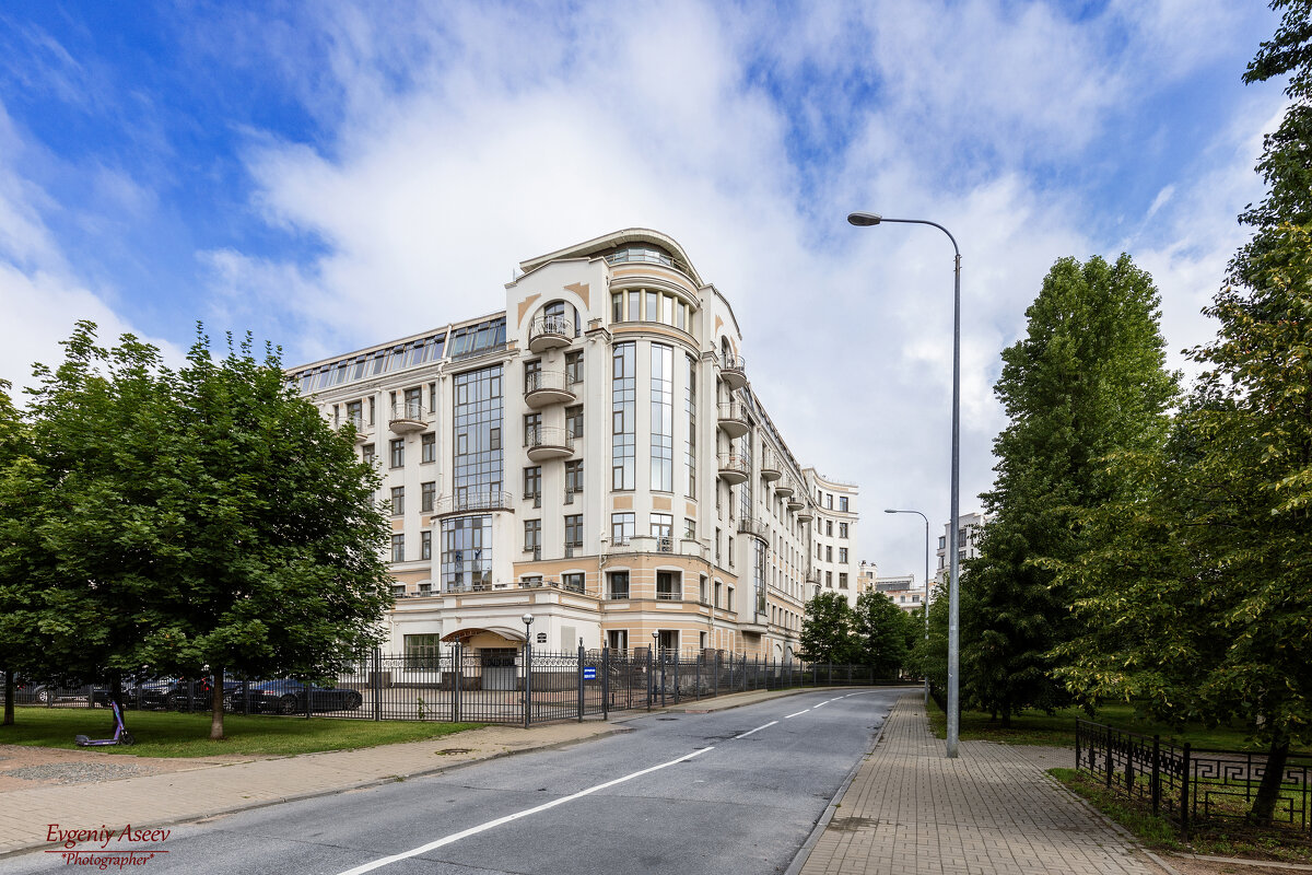 Прогулки по Крестовскому острову - Евгений 