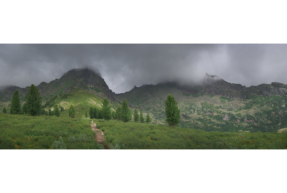 * - Александр Иванов