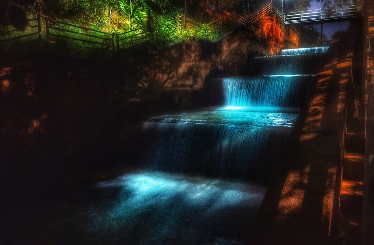 Таинственный водопад - Renkse L.J.