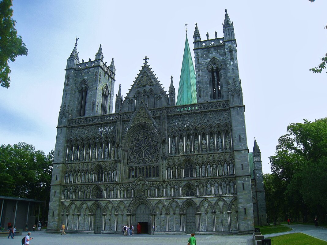 Нидаросский собор, Тронхейм, Норвегия. - unix (Илья Утропов) Нидаросский собор, Тронхейм, Норвегия. - unix (Илья Утропов)