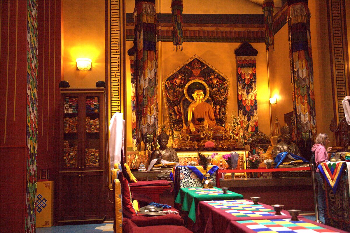 Буддийский храм - Танзиля Завьялова