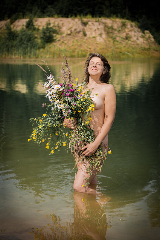 Девушка с цветами - Виктор Седов