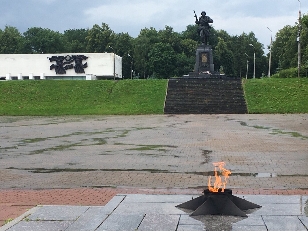 Великие Луки - Город Воинской Славы... - Владимир Павлов