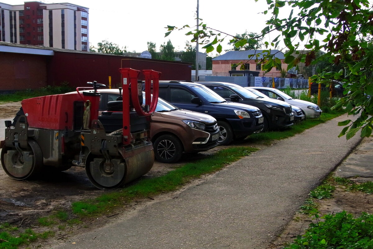 Припарковался... - Дмитрий Янтарев