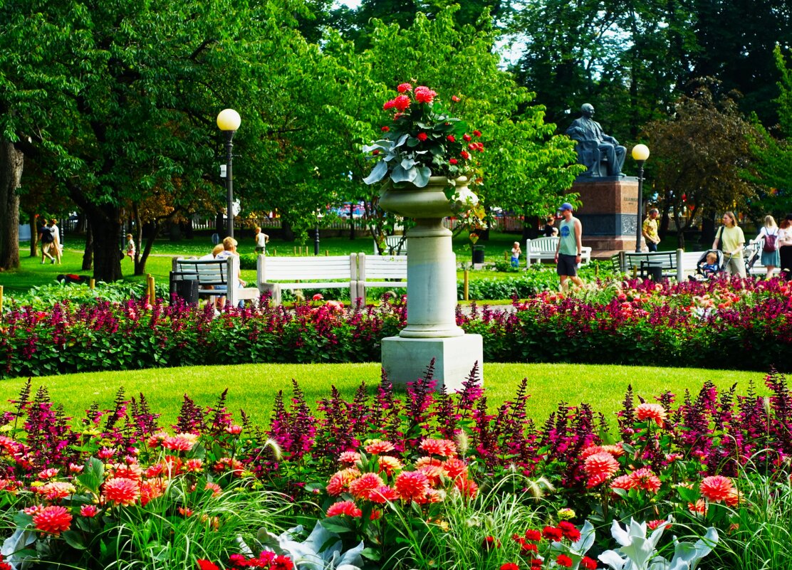 Кадриоргу 307 лет! - Aida10 