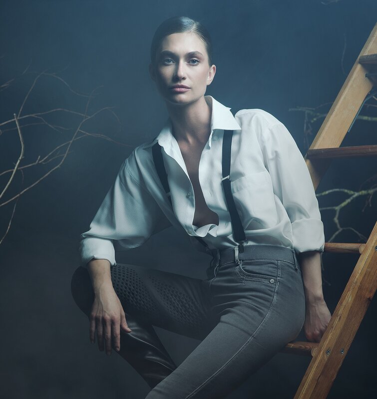 Obey the QUEEN - Алексей Шишкин