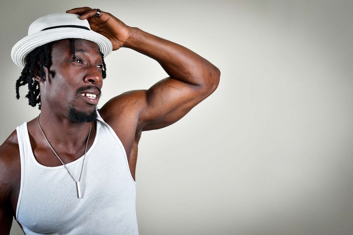 My hat - Artjom Romanov