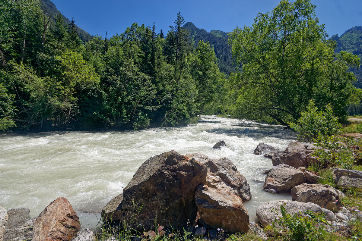 Гондарай - Дмитрий Емельянов