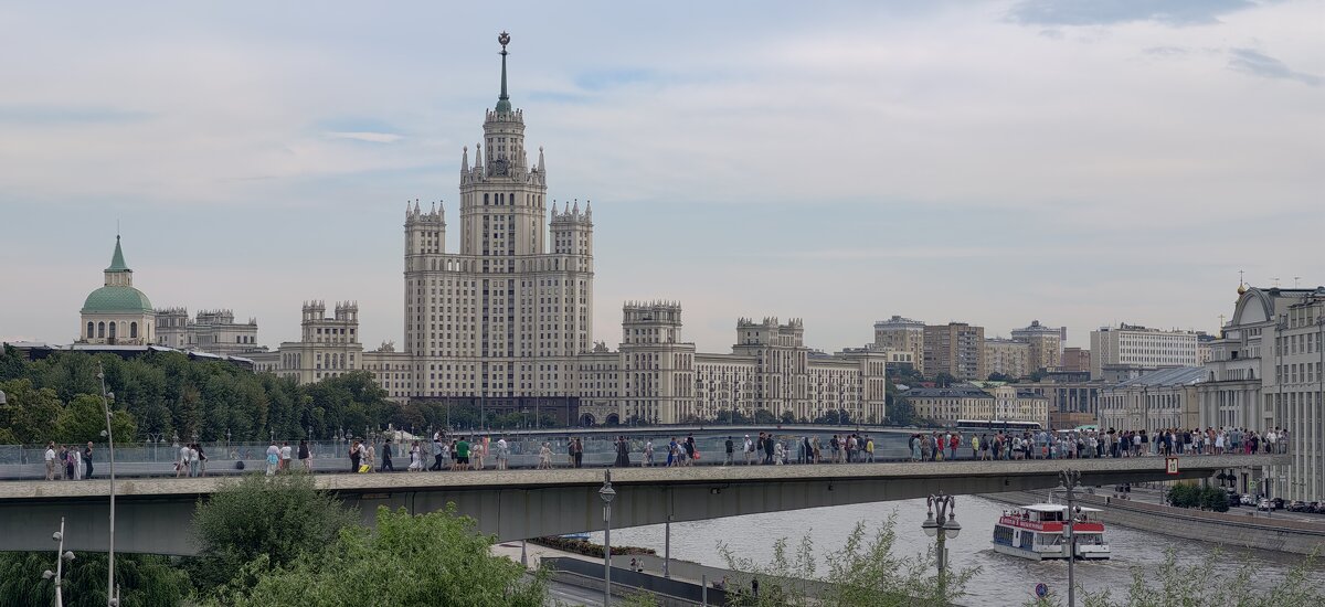 Московские пейзажи - <<< Наташа >>>