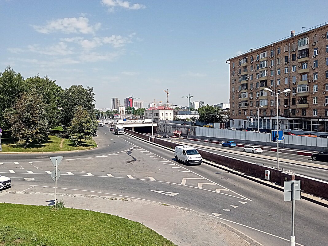 Развилка  Каширского, Варшавского шоссе. - Владимир Драгунский