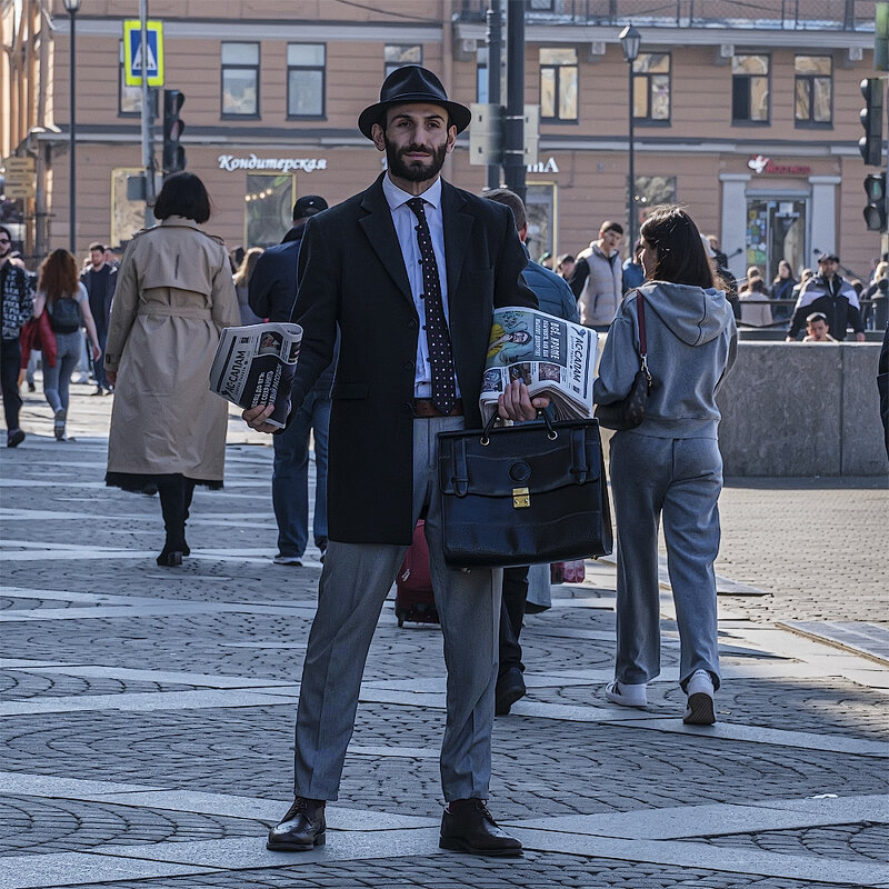 Распространитель прессы. - Александр Распространитель прессы. - Александр