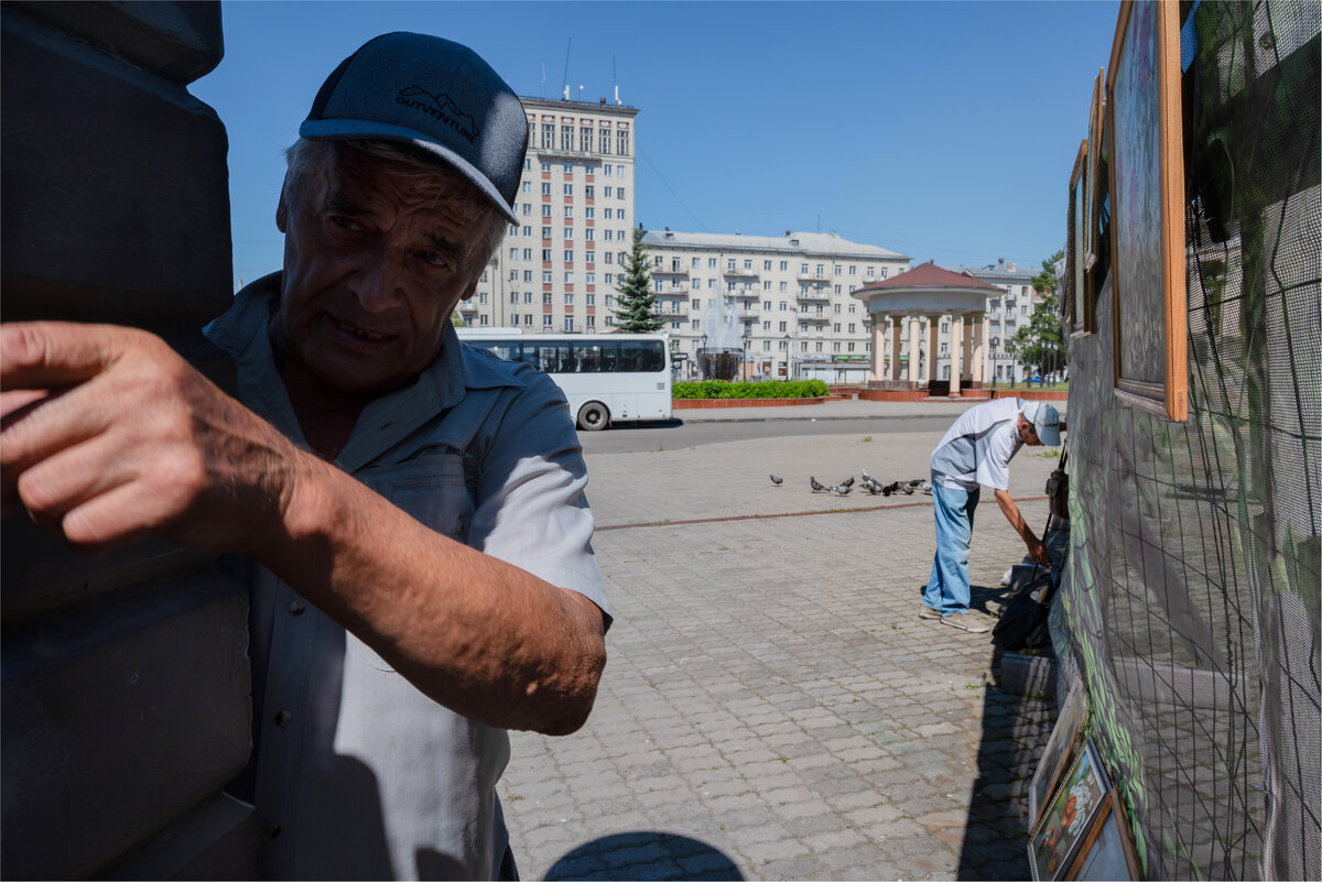 *** - Валерий Михмель 