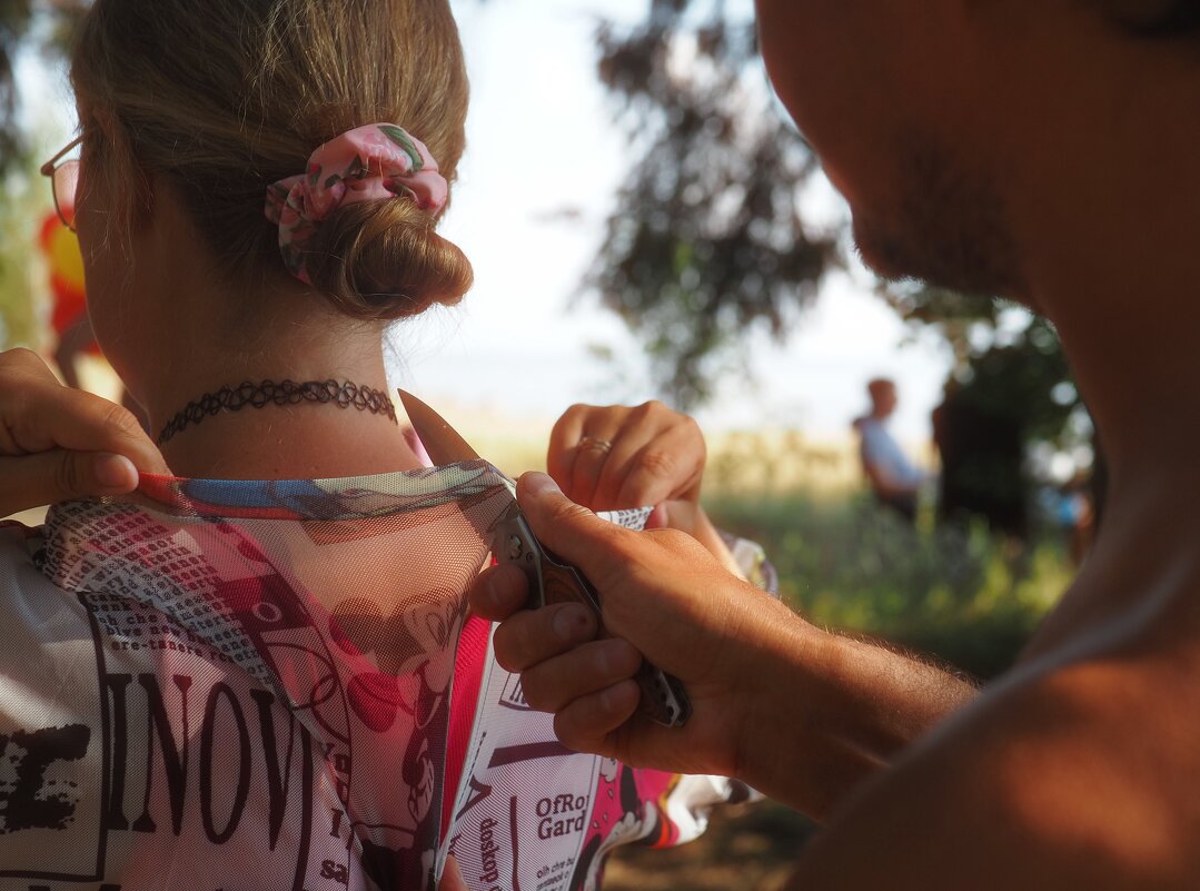 Аккуратней, дружище! - Магомед .