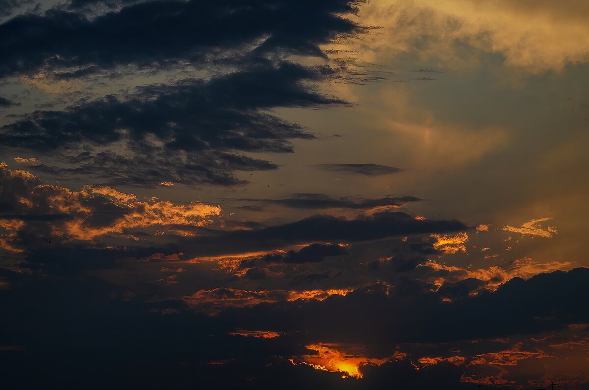 Закатные сумерки - Виктор Иванович Чернюк