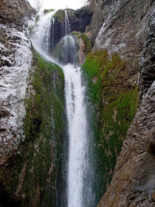 ВОДОПАД, зима. - Виктор Осипчук