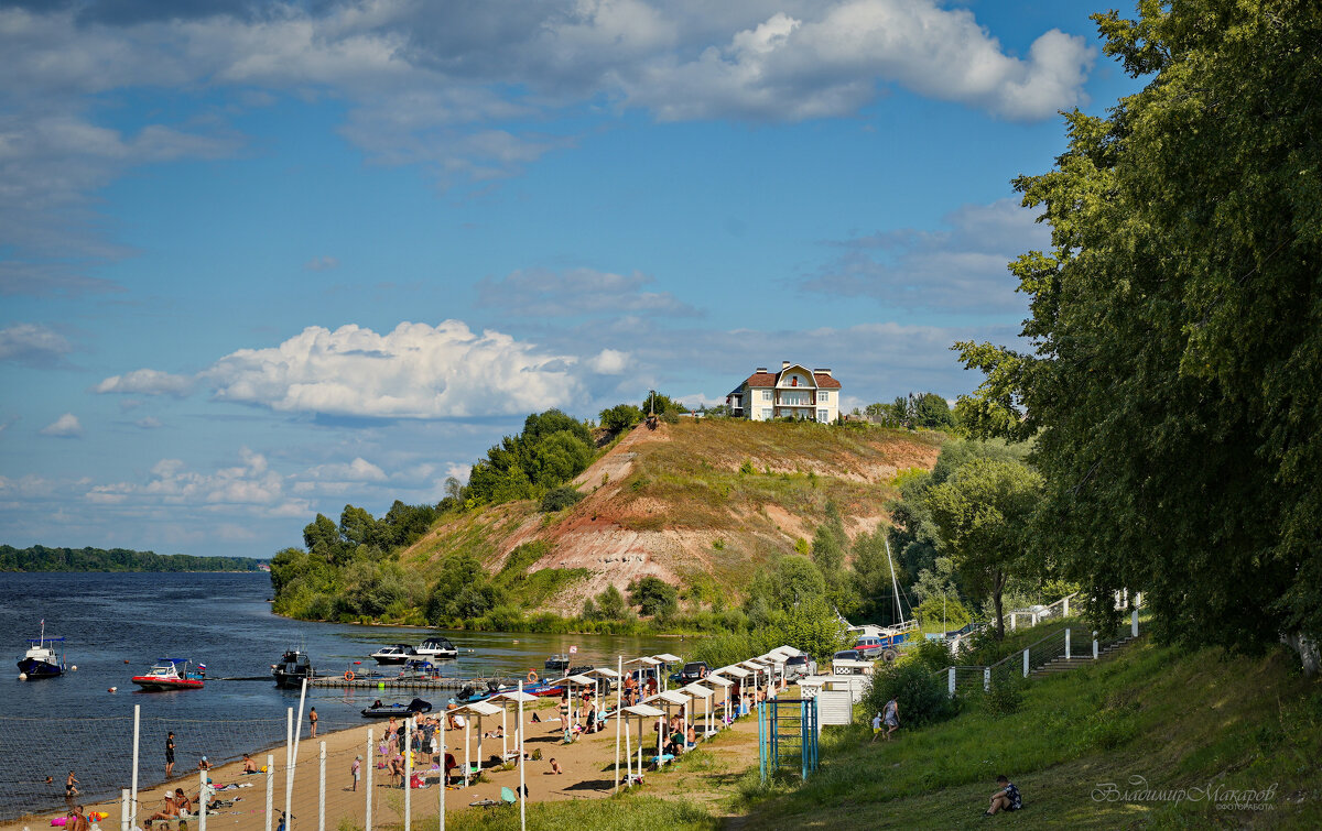 "Последний день июля. Жара"© - Владимир Макаров