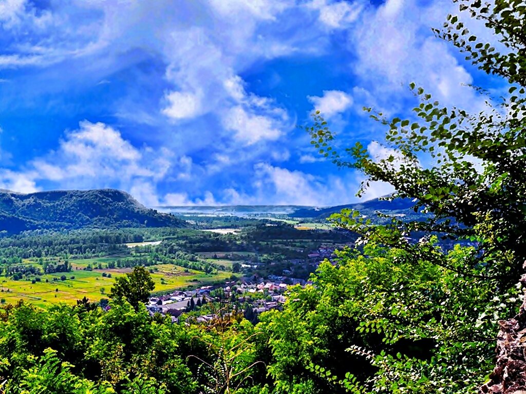 В ЗАКАРПАТЬЕ - Анатолий Малобродский В ЗАКАРПАТЬЕ - Анатолий Малобродский