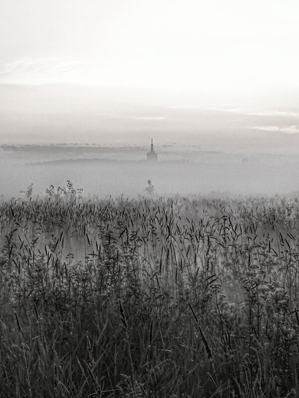 Колокольня на реке Киржач в тумане - Dadli 