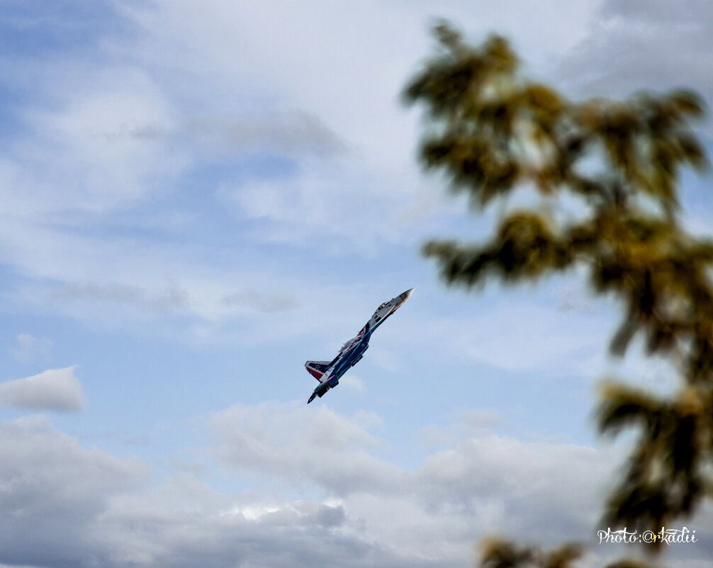 Лётчик набирает высоту. - arkadii 