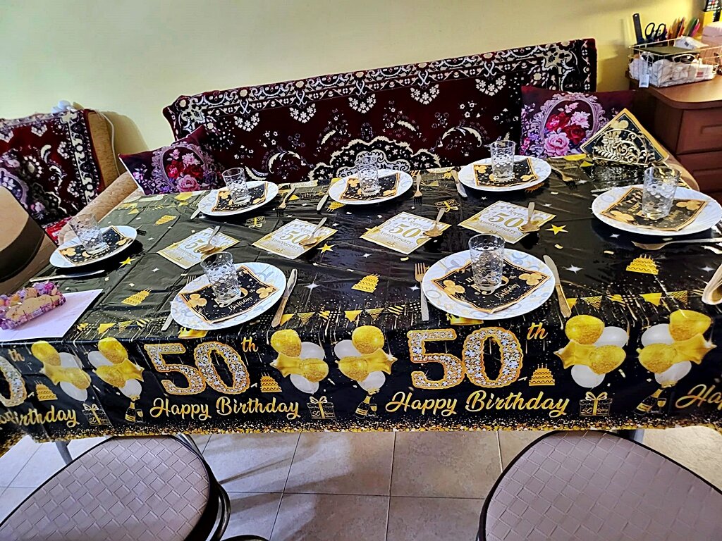 ЮБИЛЕЙ   ПЛЕМЯННИЦЕ (3) - Анатолий Малобродский