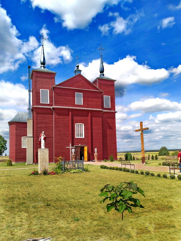 Костёл в Волпе. - Александр Сапунов Костёл в Волпе. - Александр Сапунов