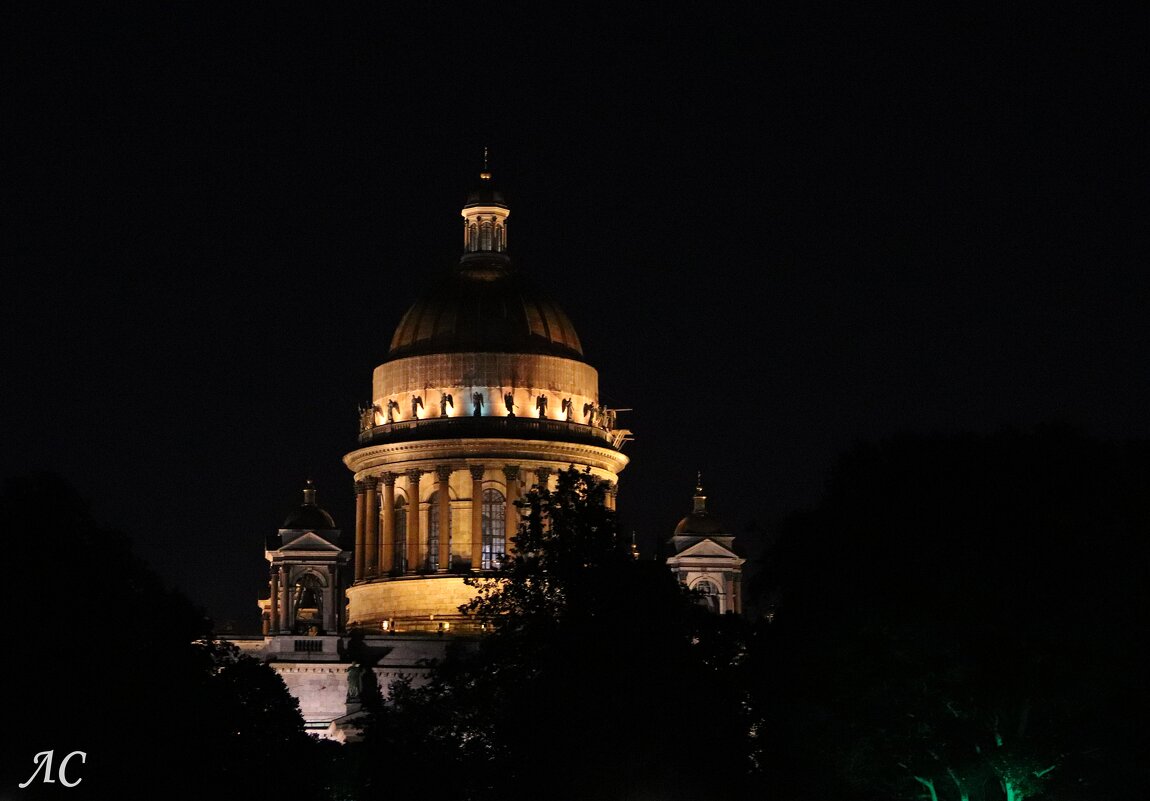 Исаакиевский собор - Любовь Сахарова