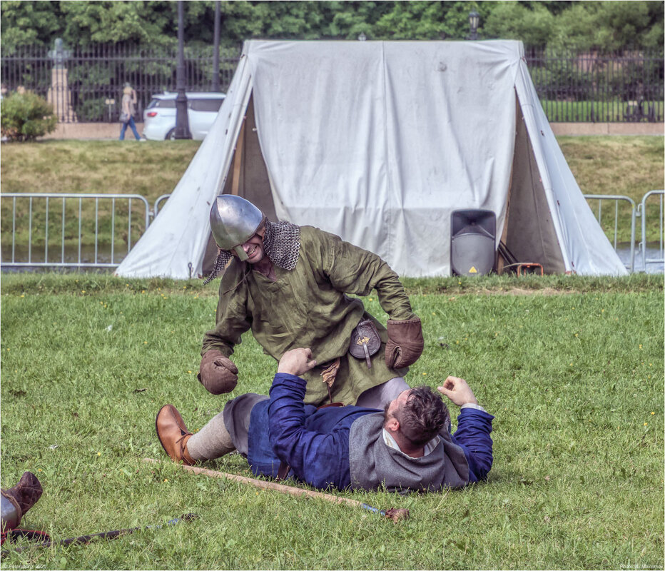 Поверженный. - Александр Максимов Поверженный. - Александр Максимов