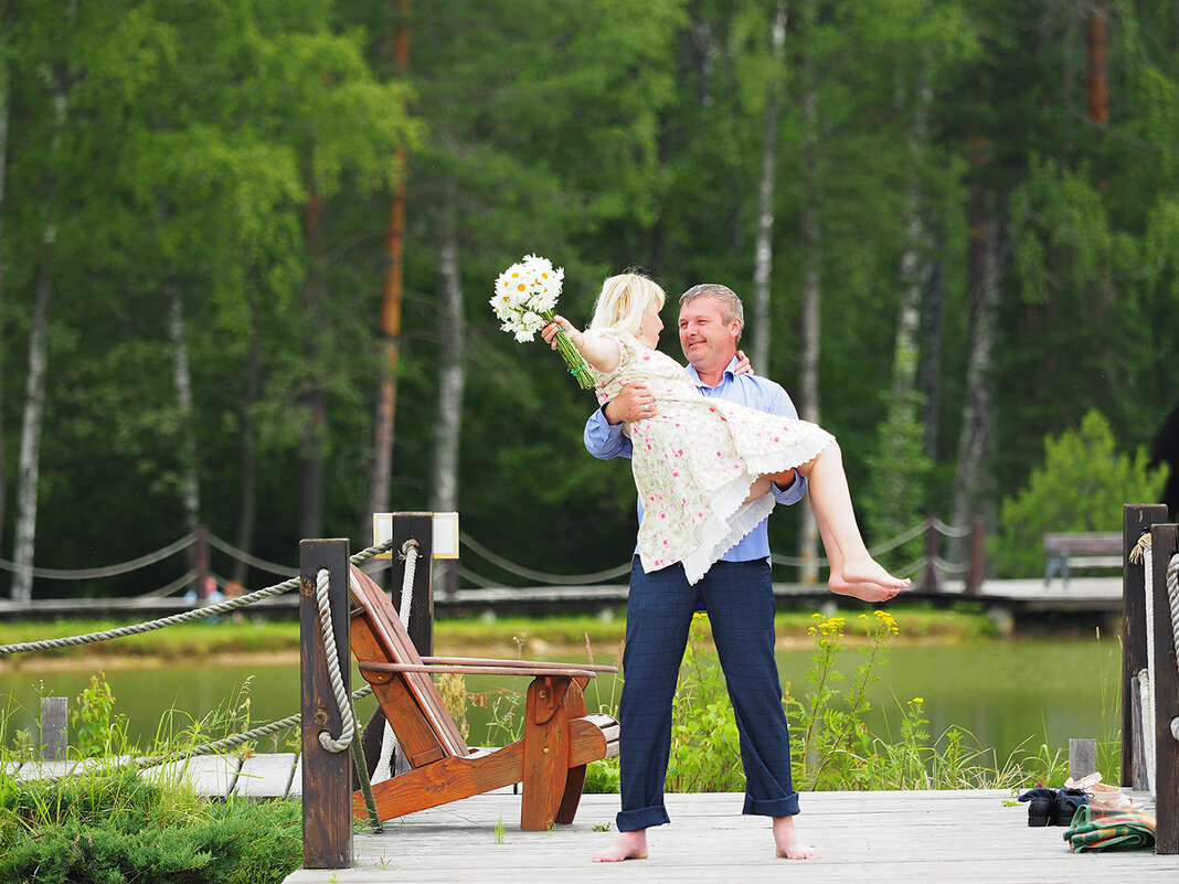 В жизни есть только одно счастье – это любить и быть любимым. - Валерий Гришин