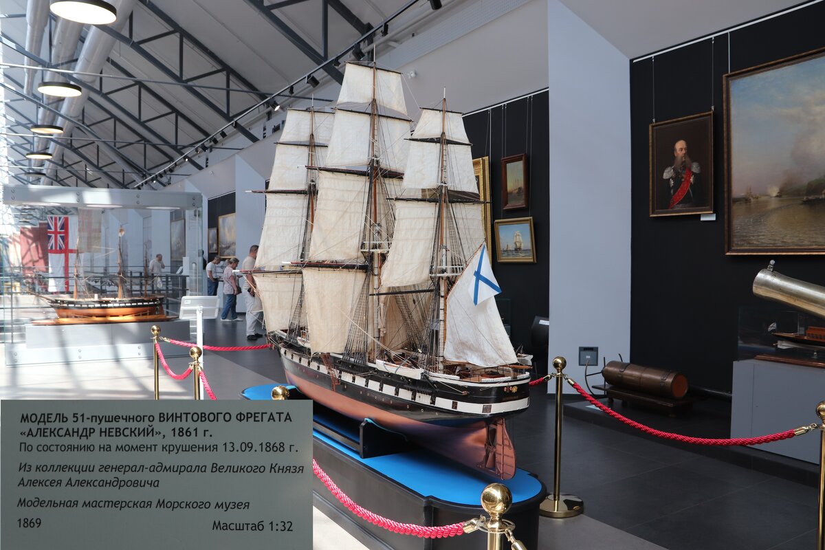 Экспонаты Центрального военно-морского музея. Санкт-Петербург - Любовь Сахарова Экспонаты Центрального военно-морского музея. Санкт-Петербург - Любовь Сахарова