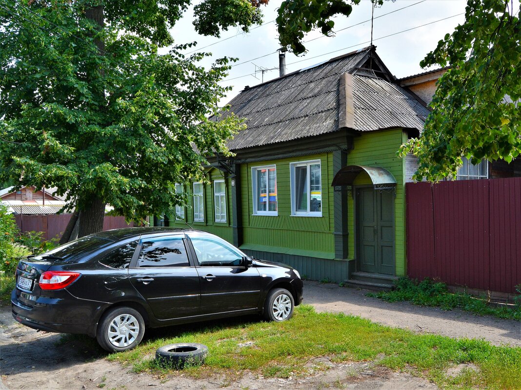 Алатырь. Дом по ул. Гончарова 33. - Пётр Чернега