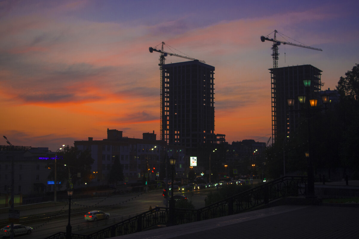 Лето, Август 2025 улица Карла Маркса - Владимир Максимов Лето, Август 2025 улица Карла Маркса - Владимир Максимов