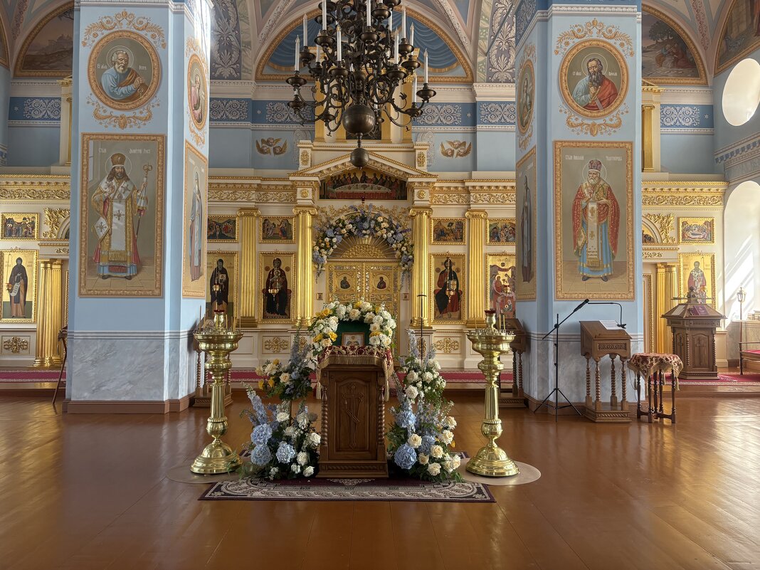 Верхний храм Собора Рождества Пресвятой Богородицы - Наталия Павлова Верхний храм Собора Рождества Пресвятой Богородицы - Наталия Павлова