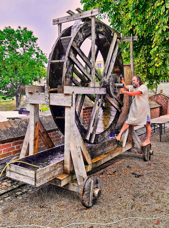 Наверное, так выглядит Сизифов труд - Андрей K. Наверное, так выглядит Сизифов труд - Андрей K.