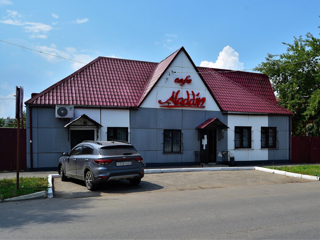 Алатырь. Кафе "Алладин". - Пётр Чернега Алатырь. Кафе "Алладин". - Пётр Чернега