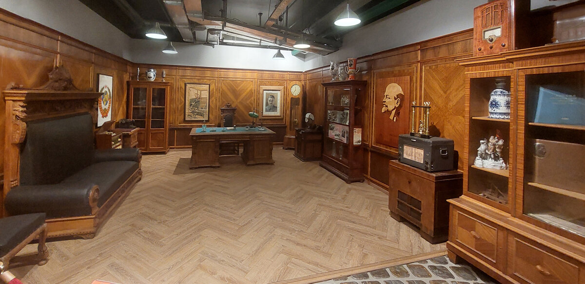 Кабинет Лихачева Ивана Алексеевича, воссоздание кабинета в Музее В. Задорожного - ИРЭН@ .