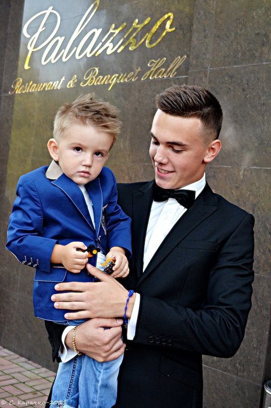 з сином - Степан Карачко