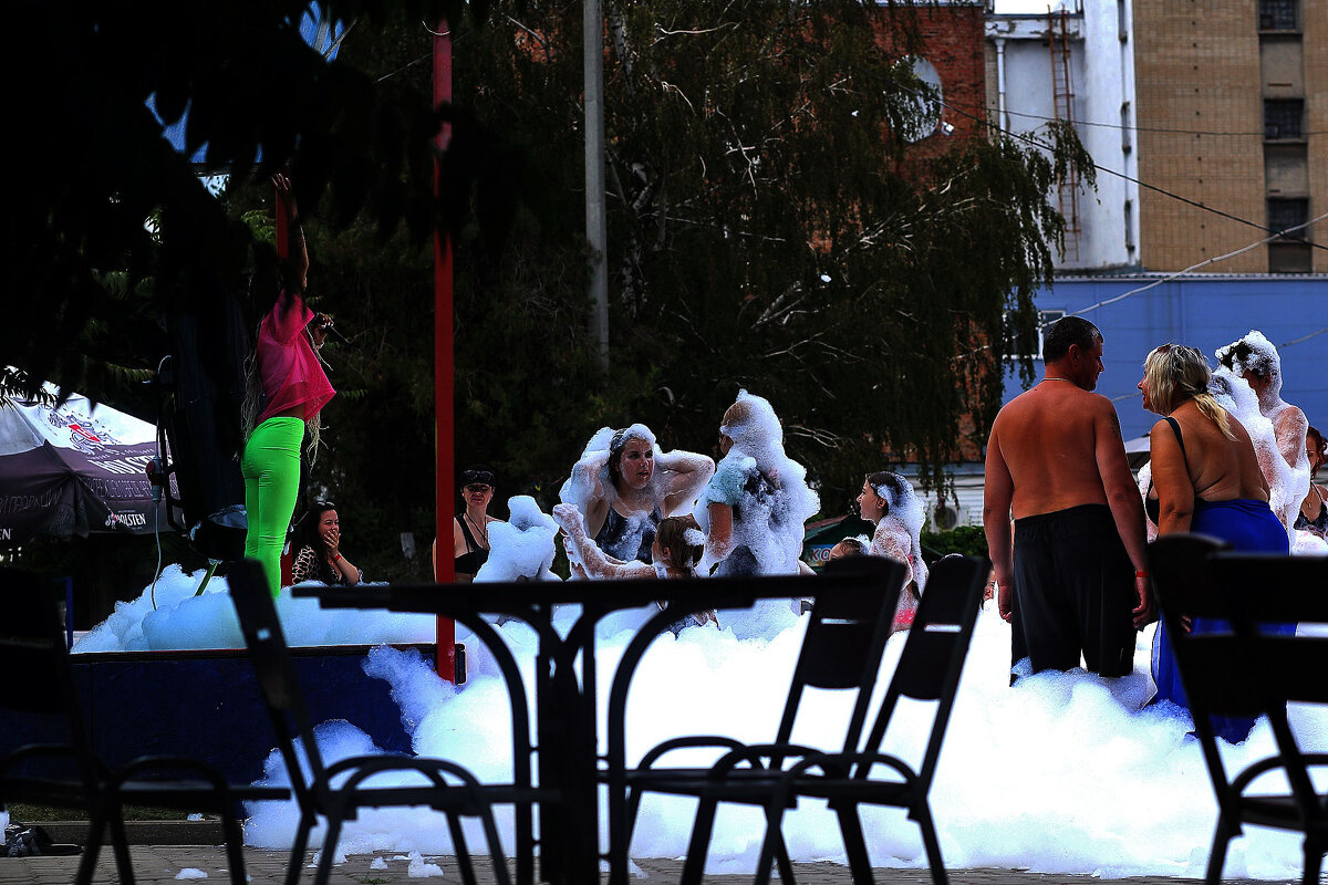 Праздник для детей - Юрий Гайворонскiий Праздник для детей - Юрий Гайворонскiий