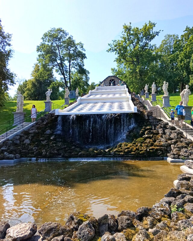 Фонтан «Шахматная гора» - Любовь Сахарова