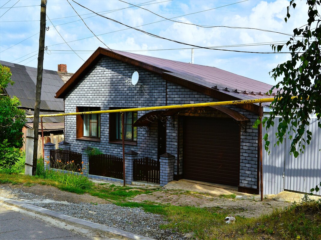 Алатырь. Дом по ул. Комсомола 94. - Пётр Чернега