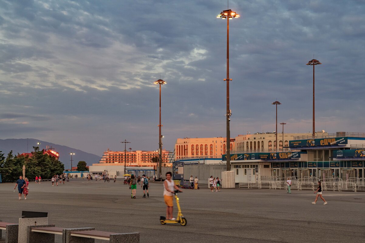 Вечер в Сочи - Константин Бобинский