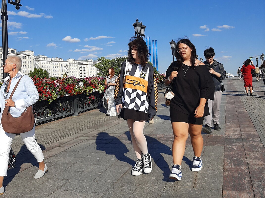 *** - Владимир Захаров